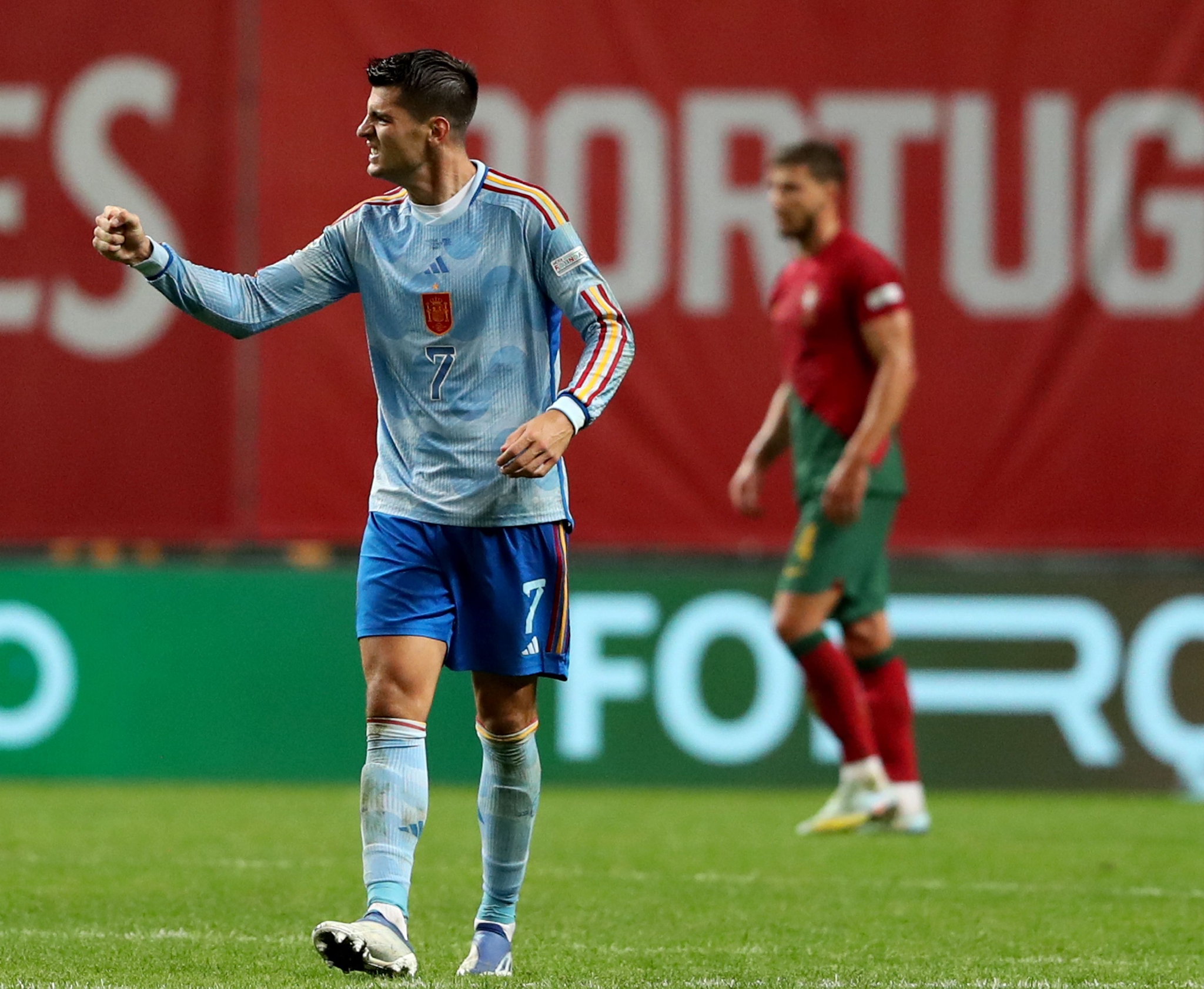 熊猫体育下载-西班牙无缘四强，战败荷兰憾结束征程的简单介绍