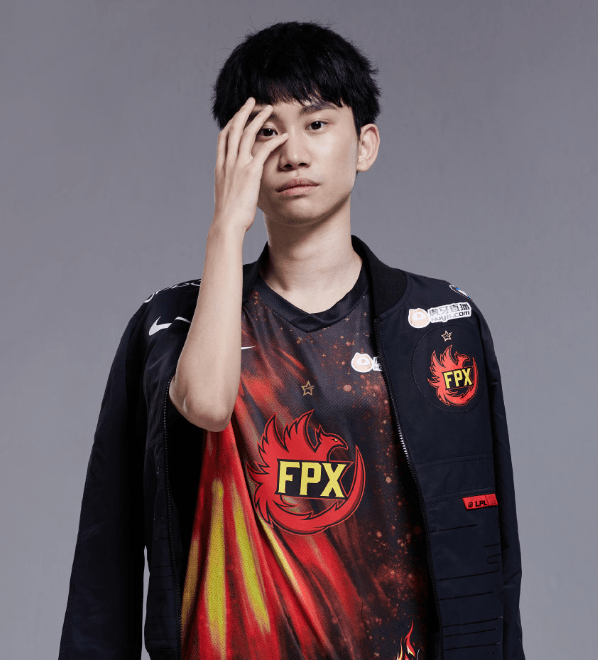 熊猫体育下载-DFM鏖战FPX，Ruler完成史诗逆转强强对话2025世界赛，引爆全场热议