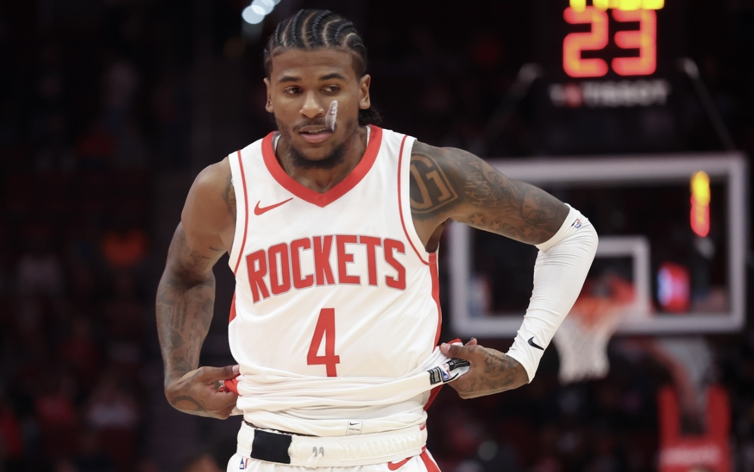 勇士告捷马刺，格林准时站出来